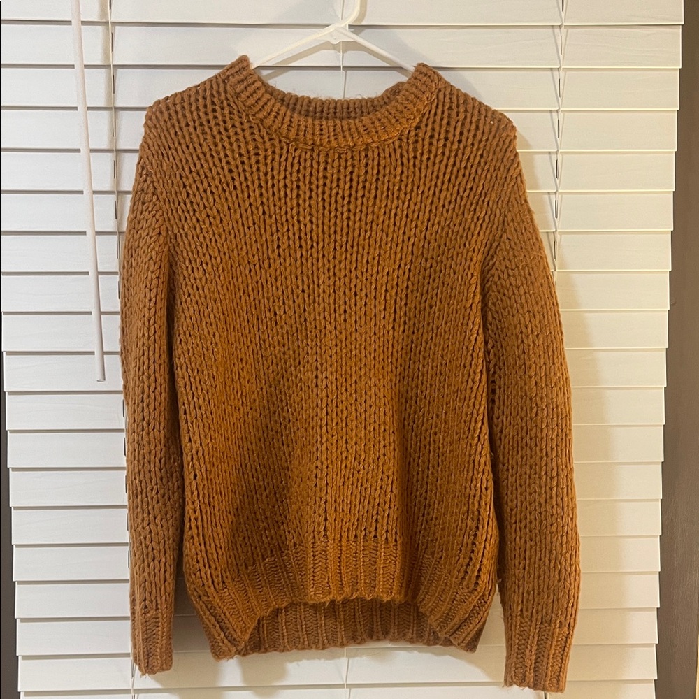 Charlotte Russe cable knit sweater, gold